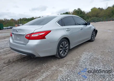 2017 Nissan Altima 2.5 Sv z USA, uszkodzony, nr VIN 1N4AL3AP5HC230108